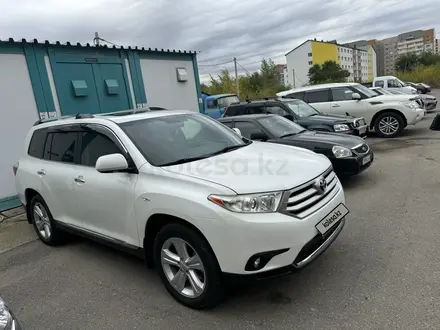 Toyota Highlander 2012 года за 16 800 000 тг. в Алматы – фото 4