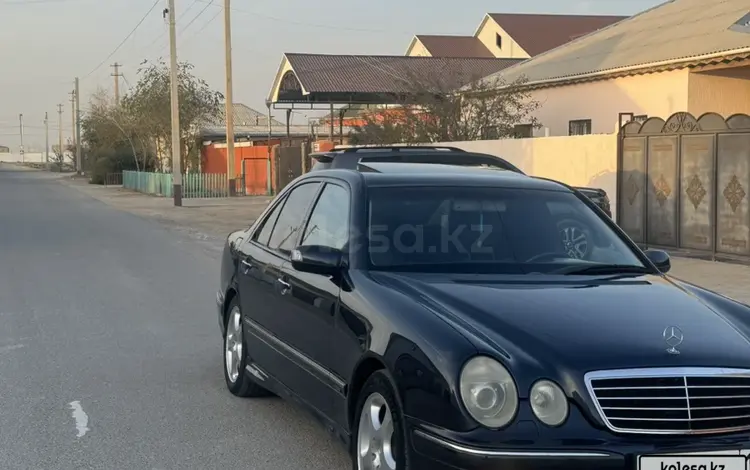 Mercedes-Benz E 320 2001 годаүшін5 500 000 тг. в Актау