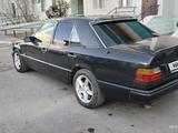 Mercedes-Benz E 260 1992 годаүшін1 450 000 тг. в Астана – фото 3