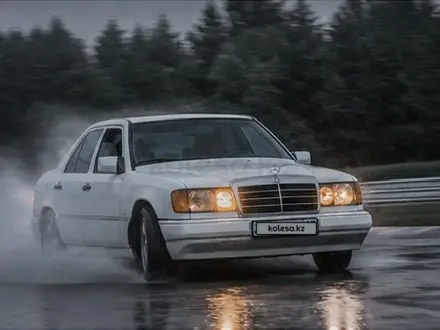 Mercedes-Benz E 230 1991 года за 1 400 000 тг. в Шымкент – фото 3