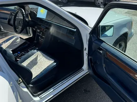 Mercedes-Benz E 230 1991 года за 1 400 000 тг. в Шымкент – фото 12