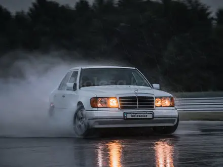 Mercedes-Benz E 230 1991 года за 1 400 000 тг. в Шымкент – фото 5