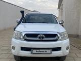 Toyota Hilux 2010 года за 9 000 000 тг. в Жанаозен