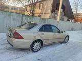 Mercedes-Benz C 240 2001 года за 3 000 000 тг. в Алматы – фото 2