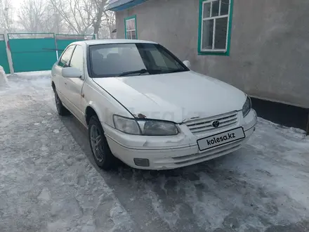 Toyota Camry Gracia 1998 года за 2 700 000 тг. в Урджар – фото 2