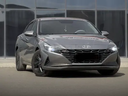 Hyundai Elantra 2021 года за 8 500 000 тг. в Караганда