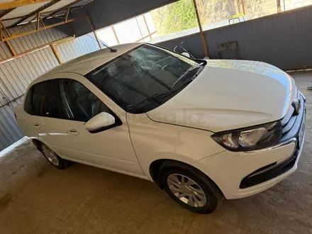 ВАЗ (Lada) Granta 2190 2023 года за 4 250 000 тг. в Уральск – фото 2