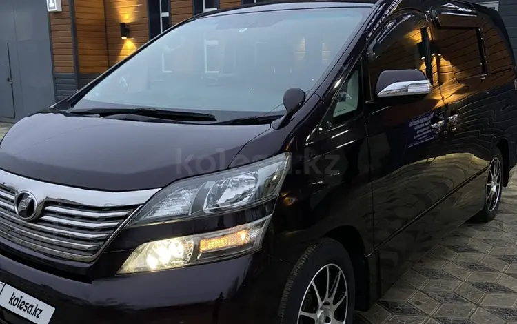 Toyota Vellfire 2010 годаүшін7 200 000 тг. в Атырау