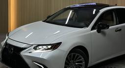 Lexus ES 300h 2013 года за 10 800 000 тг. в Актау – фото 2