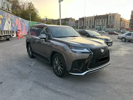 Lexus LX 600 2023 года за 75 500 000 тг. в Алматы – фото 3