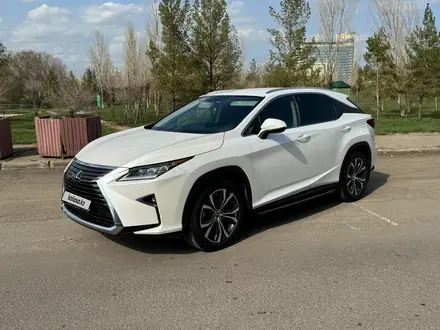 Lexus RX 200t 2019 года за 21 000 000 тг. в Астана – фото 4