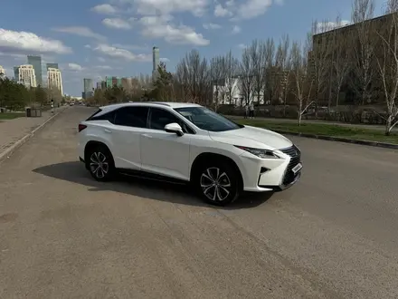 Lexus RX 200t 2019 года за 21 000 000 тг. в Астана – фото 9