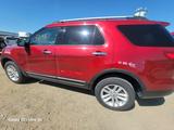 Ford Explorer 2014 года за 5 800 000 тг. в Актау – фото 3