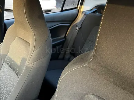 Chevrolet Onix 2024 года за 6 300 000 тг. в Алматы – фото 5