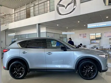 Mazda CX-5 Supreme 2021 года за 20 990 000 тг. в Актобе – фото 4