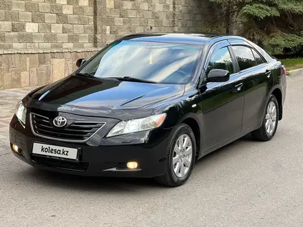 Toyota Camry 2007 года за 6 700 000 тг. в Алматы – фото 2