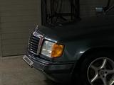 Mercedes-Benz E 200 1993 года за 1 250 000 тг. в Тараз – фото 3