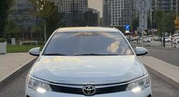 Toyota Camry 2015 года за 12 300 000 тг. в Алматы – фото 2