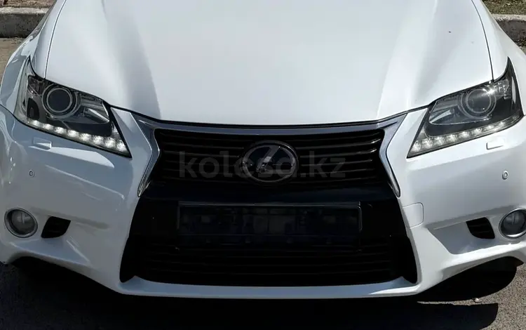 Бампер на Lexus Gs l10 2012-2015 Luxury за 150 000 тг. в Алматы