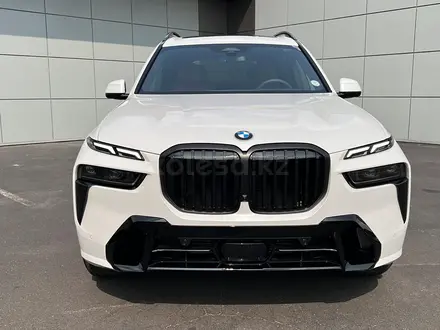 BMW X7 2023 года за 92 000 000 тг. в Астана – фото 2