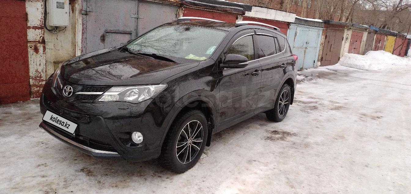 Toyota RAV4 2014 г.