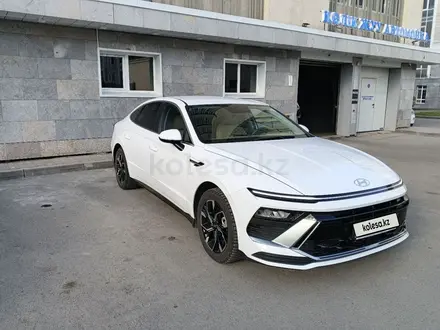 Hyundai Sonata 2024 года за 13 000 000 тг. в Астана – фото 2