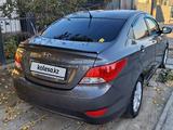 Hyundai Accent 2013 года за 3 700 000 тг. в Атырау – фото 2