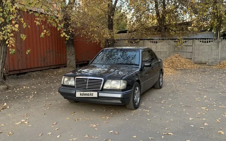 Mercedes-Benz E 200 1994 годаүшін2 300 000 тг. в Павлодар