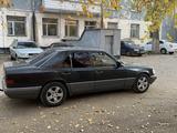 Mercedes-Benz E 200 1994 годаүшін2 300 000 тг. в Павлодар – фото 3