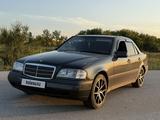 Mercedes-Benz C 180 1997 годаүшін2 450 000 тг. в Караганда