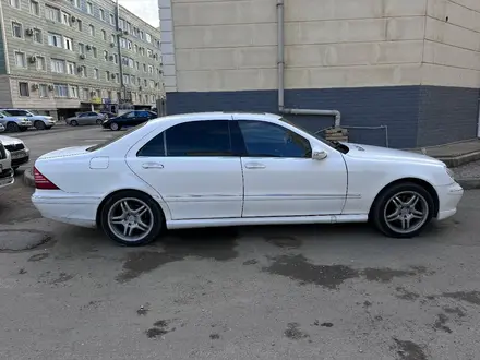 Mercedes-Benz S 500 1998 года за 4 500 000 тг. в Актау – фото 4