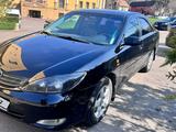 Toyota Camry 2003 годаүшін5 500 000 тг. в Алматы – фото 3