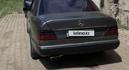 Mercedes-Benz E 220 1992 года за 1 650 000 тг. в Астана – фото 3
