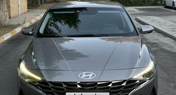 Hyundai Elantra 2022 года за 7 400 000 тг. в Караганда – фото 2