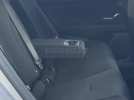 Hyundai Elantra 2022 года за 7 400 000 тг. в Караганда – фото 12