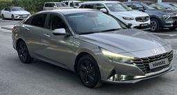 Hyundai Elantra 2022 года за 7 400 000 тг. в Караганда – фото 3