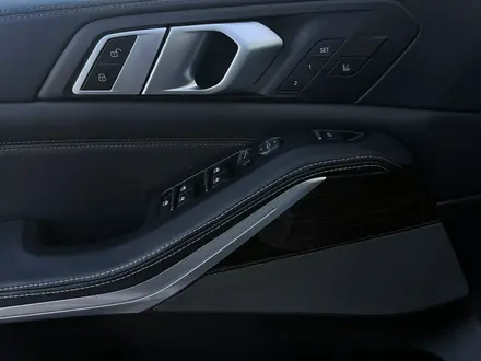 BMW X5 2019 года за 27 900 000 тг. в Алматы – фото 13