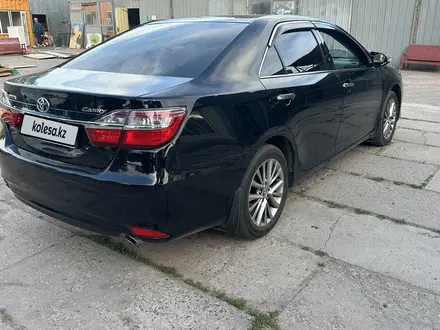 Toyota Camry 2016 года за 10 500 000 тг. в Алматы – фото 2