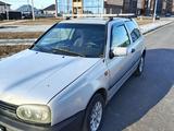 Volkswagen Golf 1993 года за 1 100 000 тг. в Костанай – фото 4