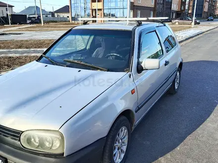 Volkswagen Golf 1993 года за 1 100 000 тг. в Костанай – фото 4