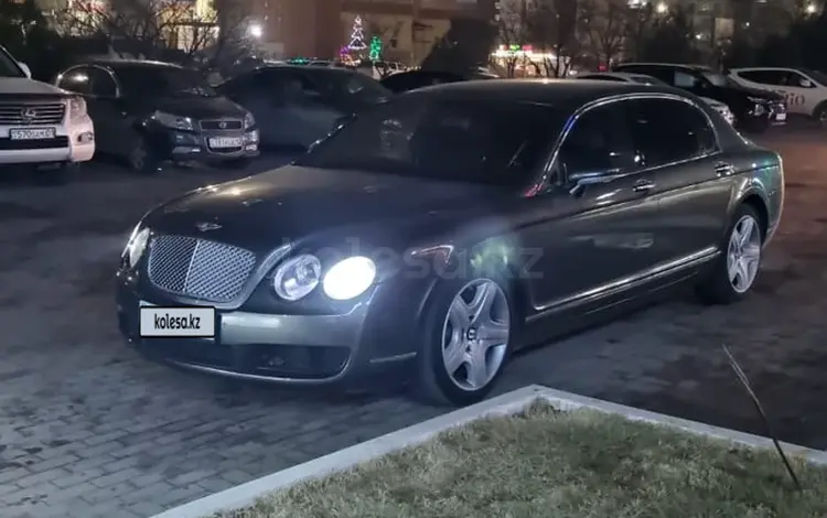 Bentley Continental Flying Spur 2006 года за 15 500 000 тг. в Астана