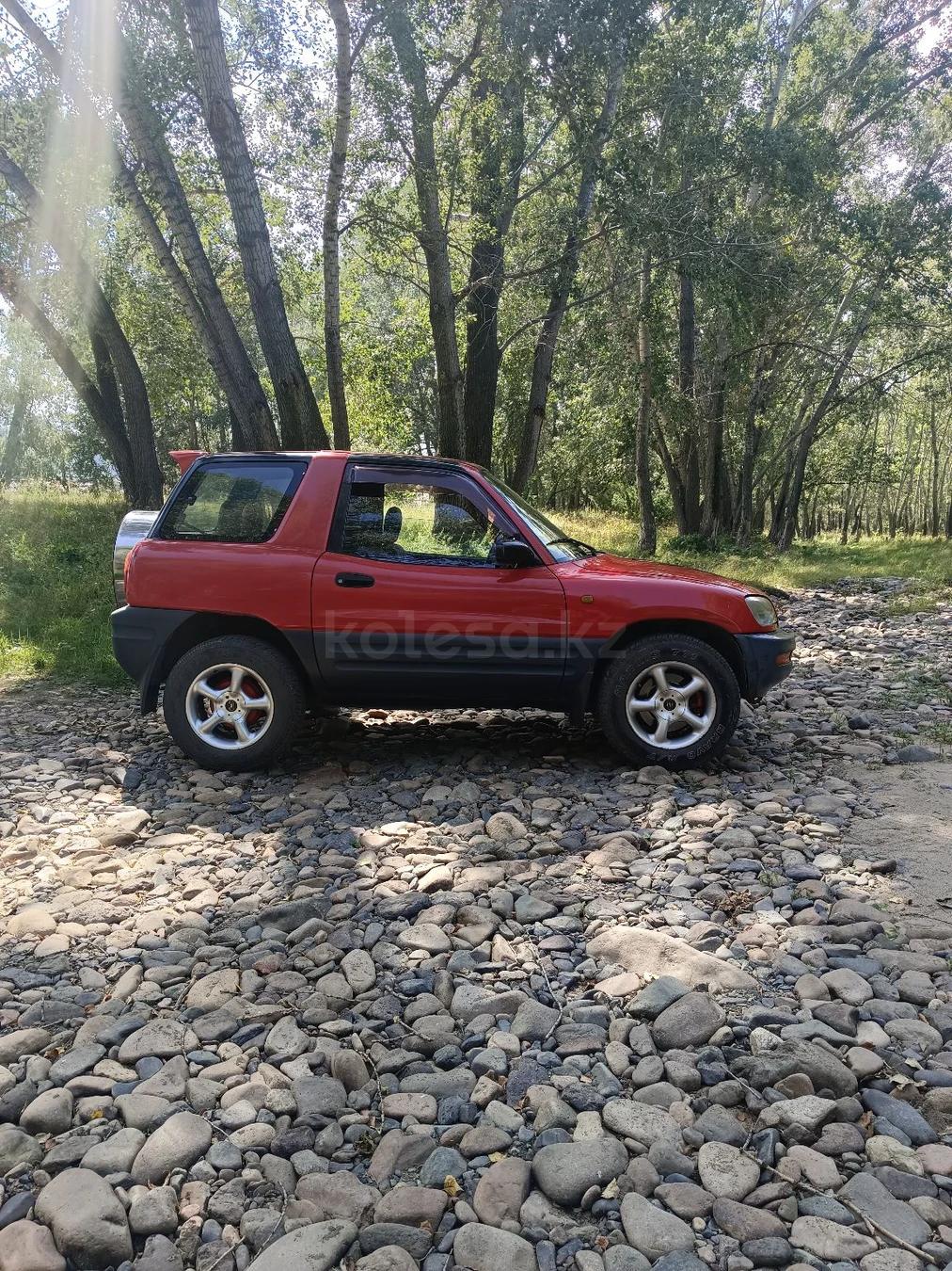 Toyota RAV4 1994 г.