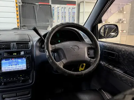 Toyota Ipsum 1997 года за 1 650 000 тг. в Алматы – фото 18