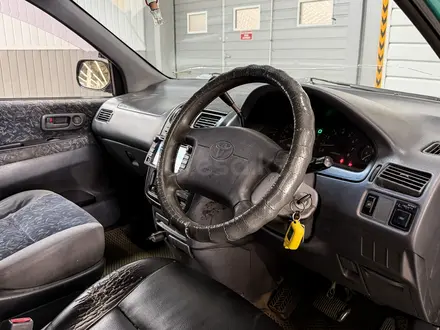 Toyota Ipsum 1997 года за 1 650 000 тг. в Алматы – фото 9