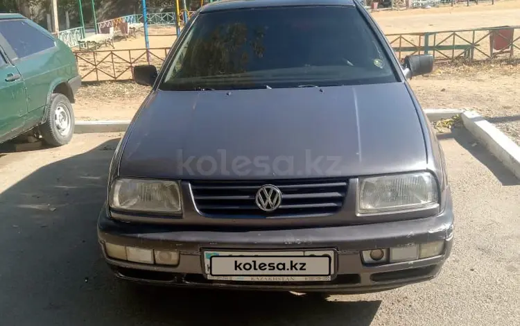 Volkswagen Vento 1994 годаfor1 400 000 тг. в Жезказган