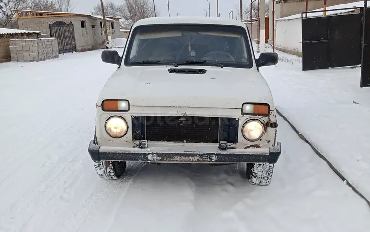 ВАЗ (Lada) Lada 2121 2004 годаfor1 100 000 тг. в Мерке