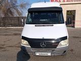 Mercedes-Benz Sprinter 2000 года за 5 700 000 тг. в Талдыкорган – фото 2