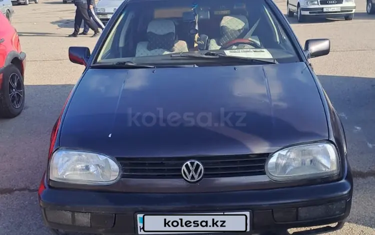 Volkswagen Golf 1993 годаүшін1 000 000 тг. в Тараз