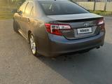 Toyota Camry 2014 годаүшін6 500 000 тг. в Актобе – фото 3