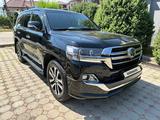 Toyota Land Cruiser 2018 года за 38 900 000 тг. в Алматы